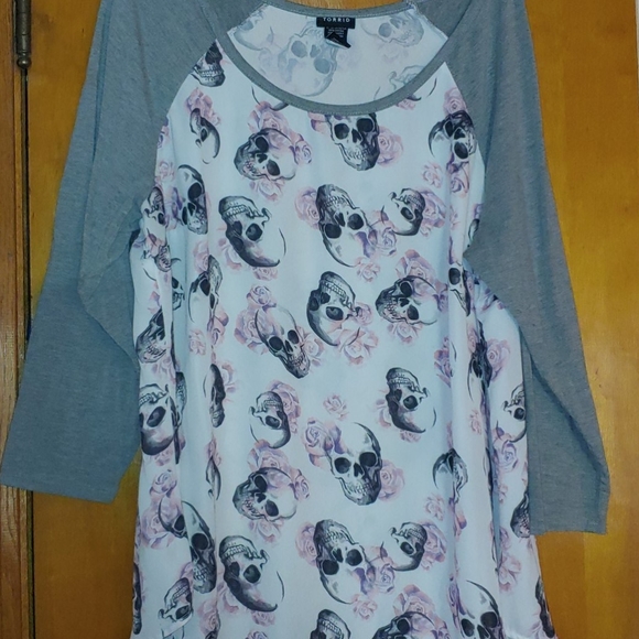 Torrid 1X Shirt